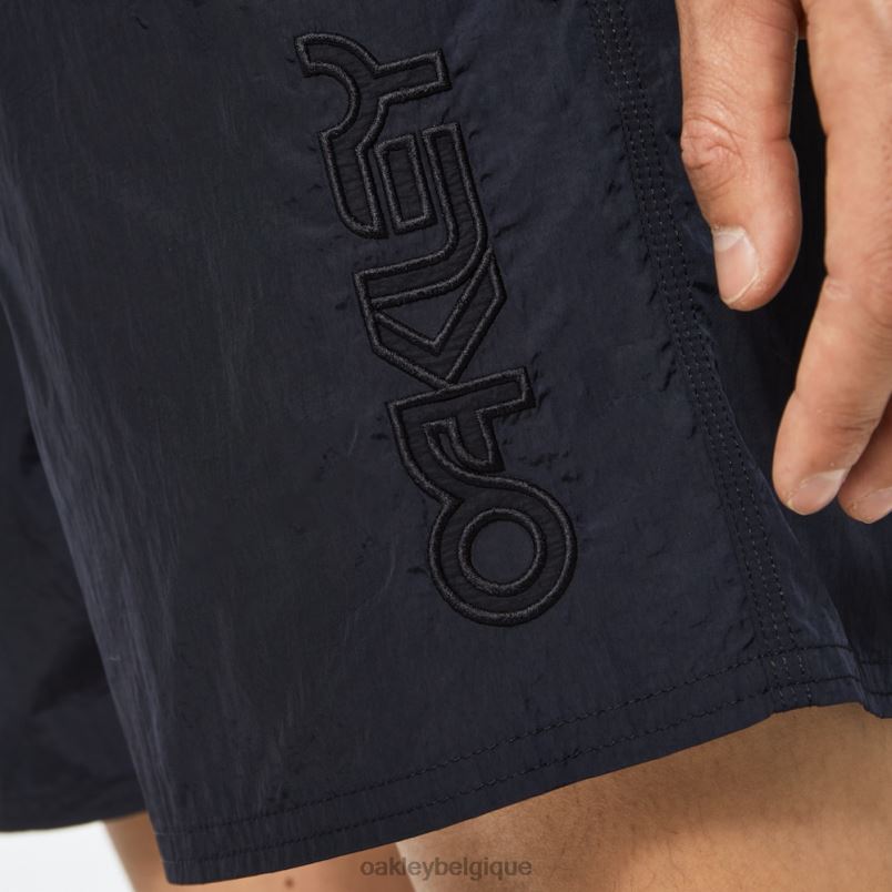 être Oakley vêtements short de plage 16