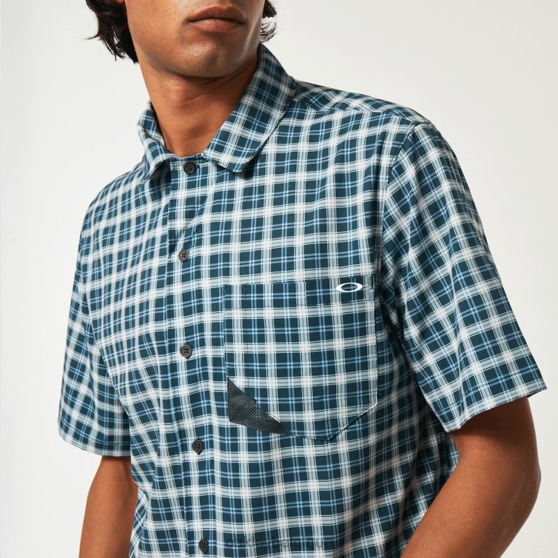 être Oakley vêtements chemise de soleil réduite vérifier le lavage à la pierre LFB042284